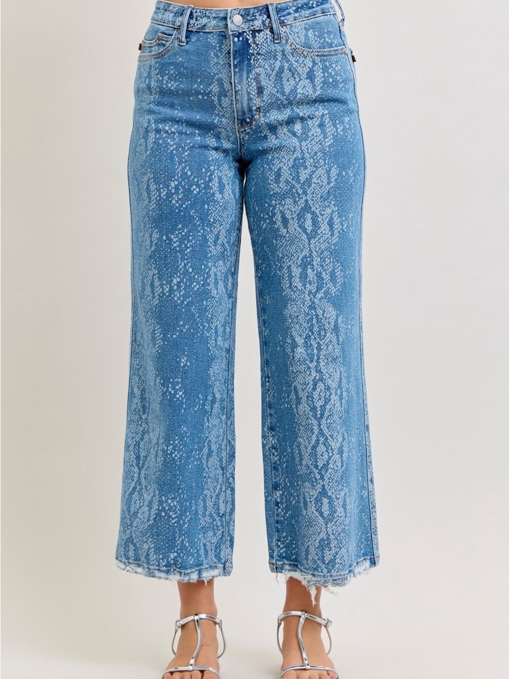 BOUTIQUE Judy Blue Blue Snake Print Ankle Wide Leg Jeans